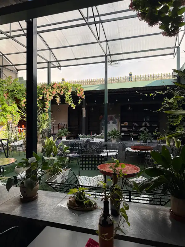 Ngọc Tước Book Cafe - ảnh 6